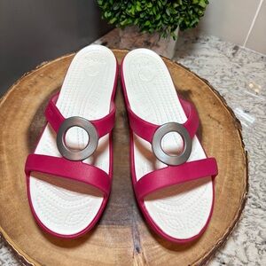 CROCS SANRAH CIRCLE SLIDE STYLE SANDALS